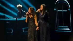 Laura Pausini y Camila Cabello sorprenden con una preciosa versión de ‘Víveme’ en Miami