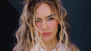 ¿Karol G está insinuando una nueva era?