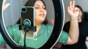 Vine regresa en forma de «Divine» y es totalmente anti-IA